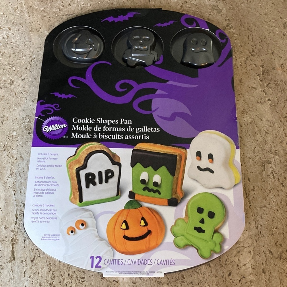 Wilton Halloween Cookie Shapes Pan